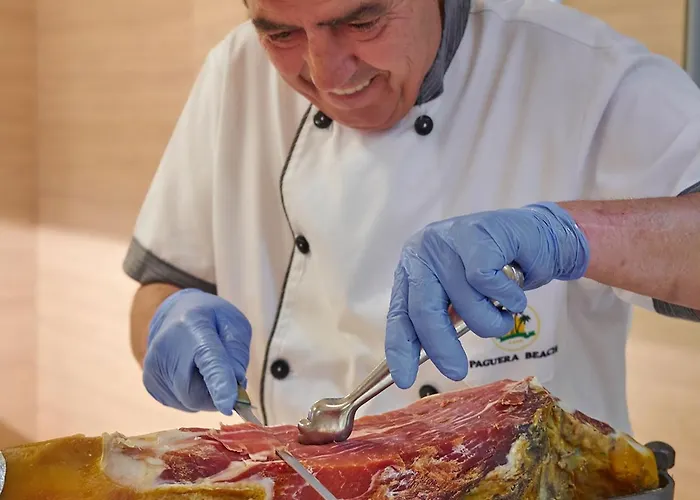 Y Ξενοδοχείο με διαμερίσματα