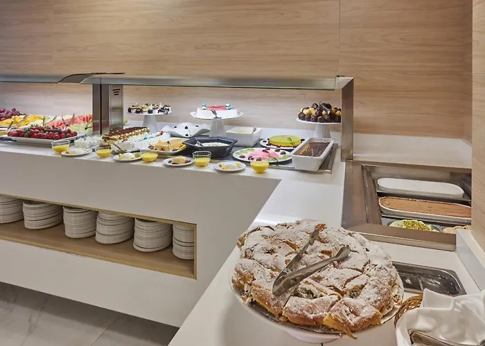 Y 4* Παγκουέρα