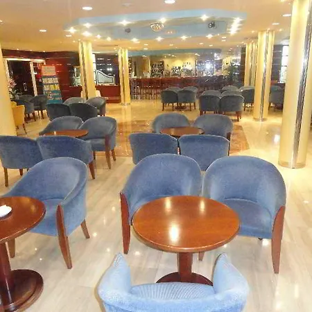 Y Apartahotel Peguera