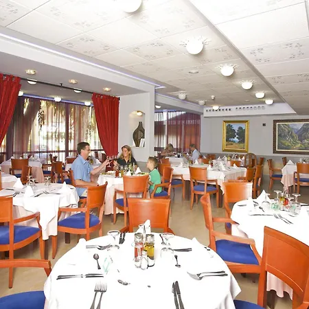 Y Apartahotel Peguera
