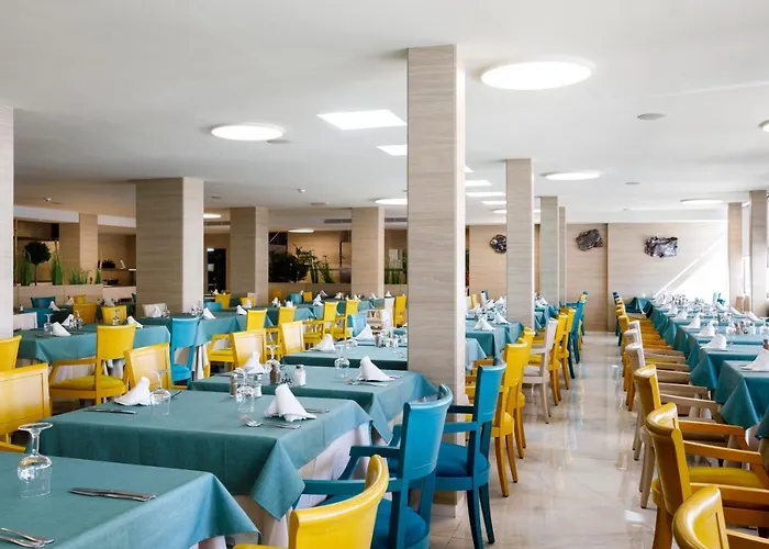 Apartmanhotel Y Paguera