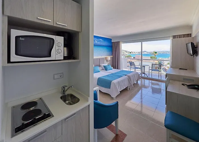 Y Aparthotel Peguera