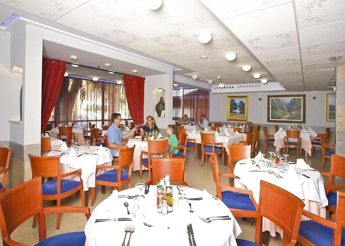 Y Aparthotel Peguera