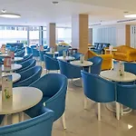 Apartahotel Y 4*