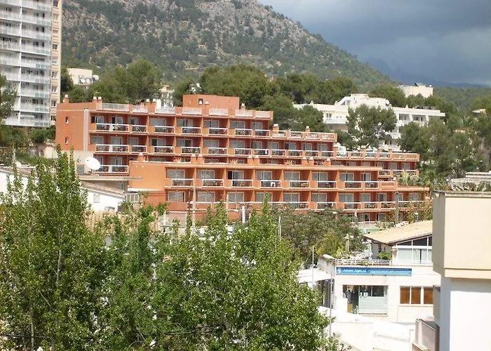 Y Apartahotel Peguera