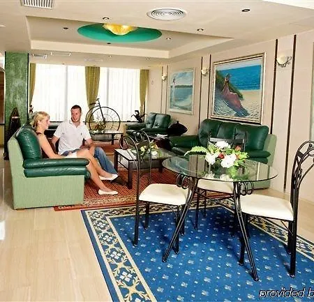 Y Aparthotel Peguera